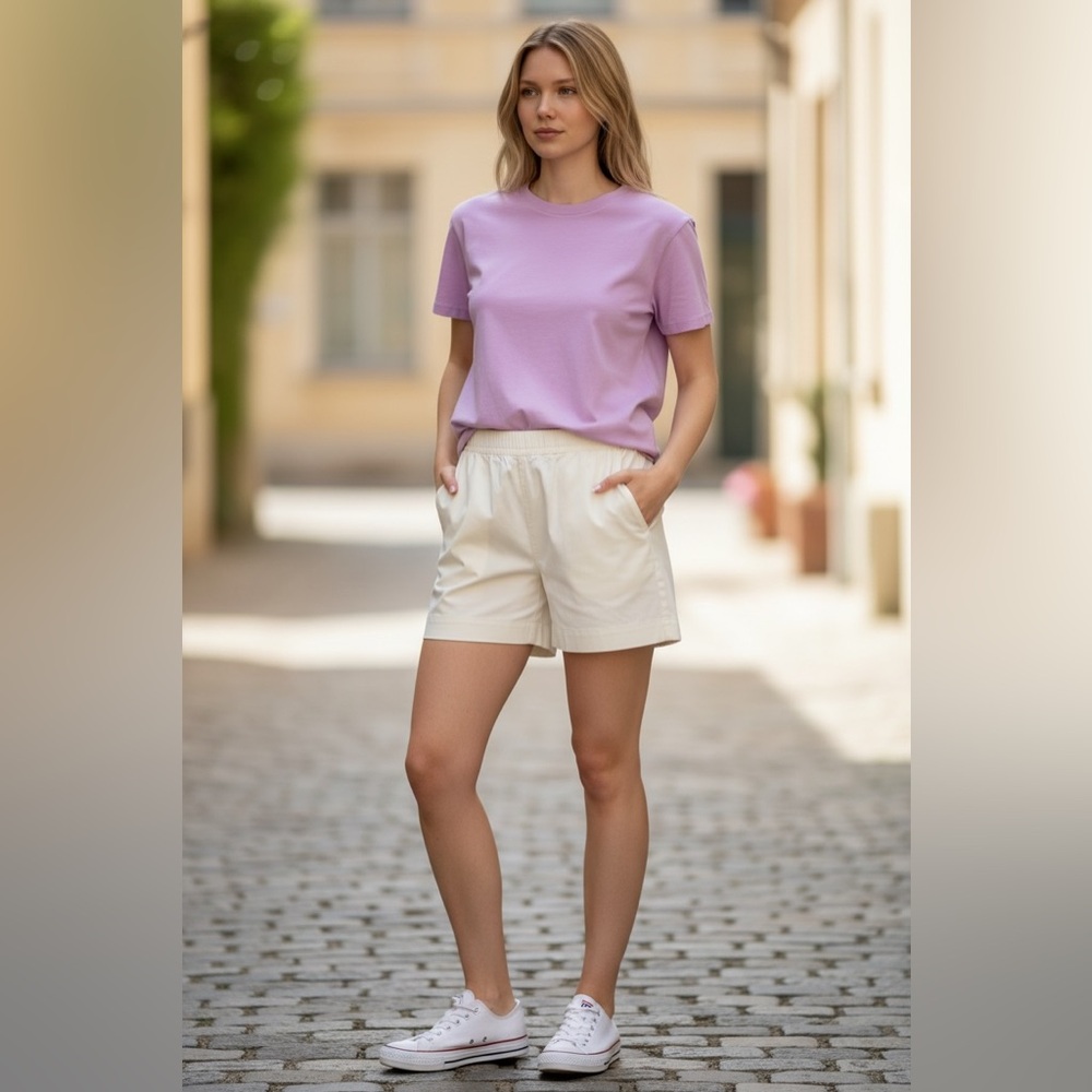 On 34th Women’s XL shorts